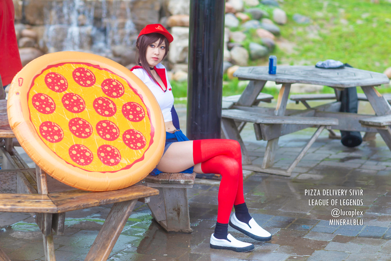 Illustration for article titled Our Favorite Photos From YetiCon, Canada's Mountain Cosplay Party